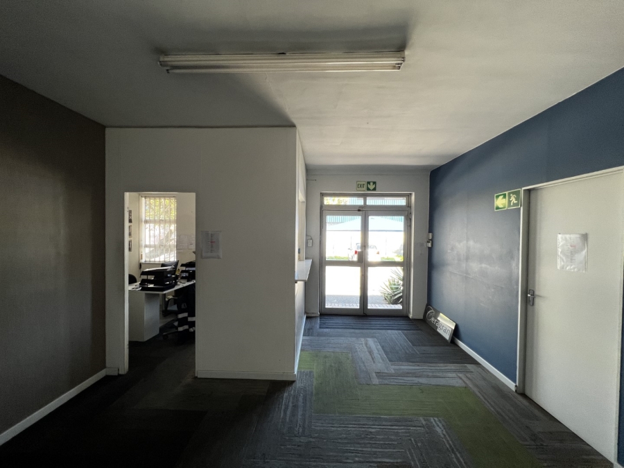 Commercial Property for Sale in Airport Industria Western Cape